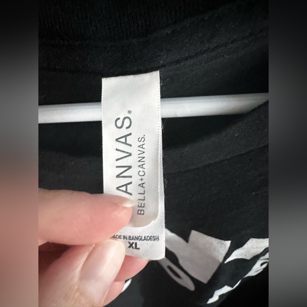 Xl shirt - Picture 2 of 4